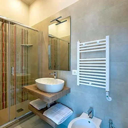 Bed & Breakfast Main - Municipio 4*