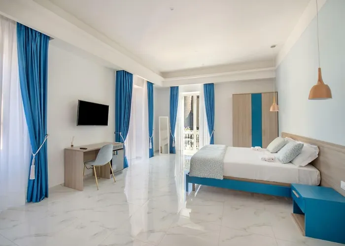 Main - Municipio Nápoles