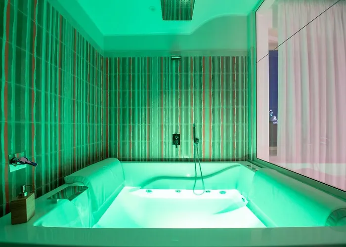 Main - Municipio Отель типа 