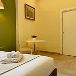 Bed & Breakfast Main - Municipio 4*