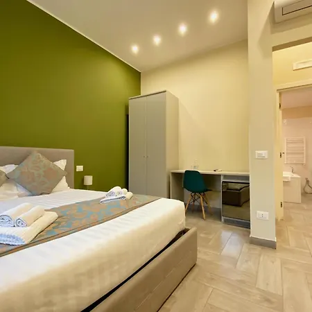 Bed & Breakfast Main - Municipio Napoli