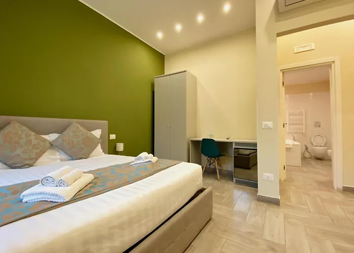 Bed & Breakfast Main - Municipio Napoli